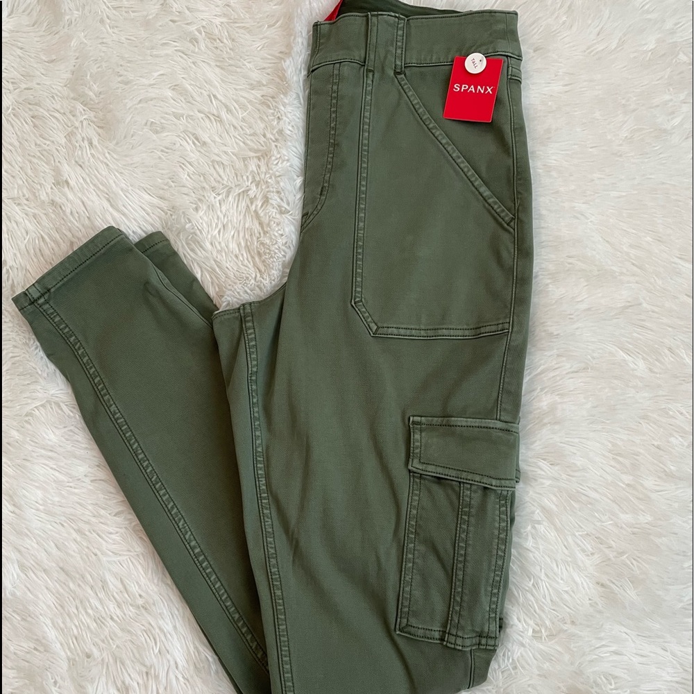 NWT SPANX TALL CARGO JEAN LEGGINGS SZ LG